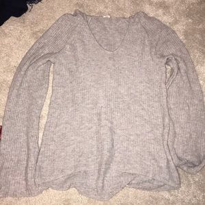 gray gap sweater
